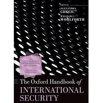 OHB INTERNATIONAL SECURITY OHBK C (Oxford Handbooks of International Relations)