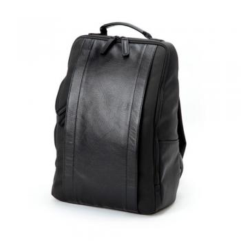 Artisan & Artist RR4‑06C Camera Backpack