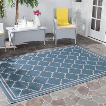 Geometric Blue & Beige Courtyard Edge Rug – 4 ft. x 6 ft