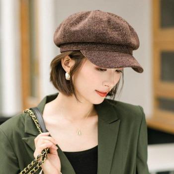 Boina Cálida de Ala Corta para Invierno