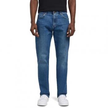 Lee Extreme Motion Straight Fit Denim