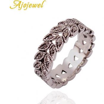 Antike Strass Ringe mit Blattdesign