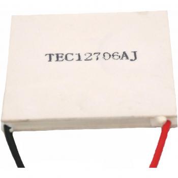 Plaque de refroidissement Peltier 40x40mm TEC1-12706AJ