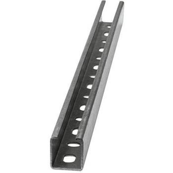 Guía perforada de acero inoxidable A2 para remaches (28 x 30 mm)