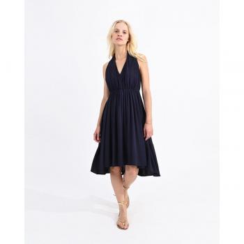 Molly Bracken Escote Halter y Pliegues Glamour