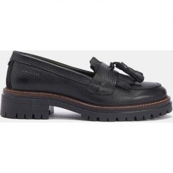 Mocasín Barbour de piel con detalles de borlas