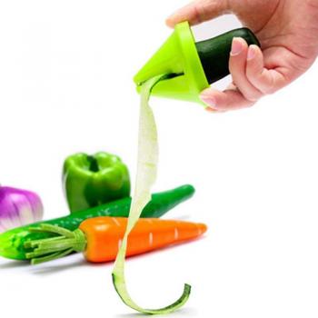 Vegetable Shredder for Carrots and Radishes