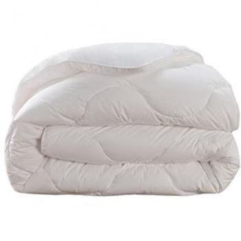 Dodo Pack de Nuit: Couette Tempérée et Oreillers Anti-Punaises 220x240 cm