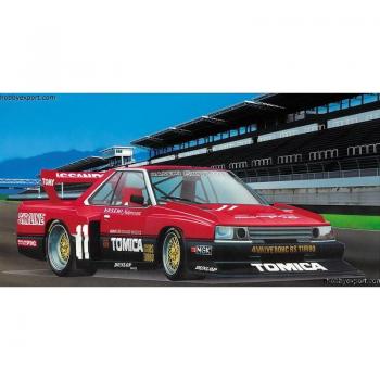 Maqueta 1:24 Nissan KDR30 Skyline Super Silhouette 1982 SD - Aoshima