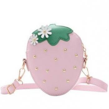 Kids' Three-Dimensional Strawberry Messenger Bag