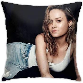 AB-Brie Larson taies d’oreiller