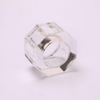 Vajilla Elegante – Anillo de Boca Transparente