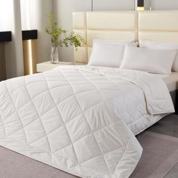 Homescapes Premium Light Wool Duvet - Cool & Washable - Super King - White