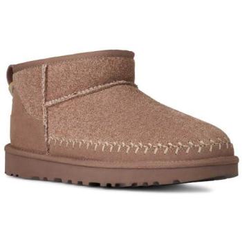 UGG Classic Ultra Mini Biarritz Sheepskin Boots in Rocky Oak – Size 7