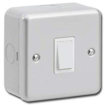 Greenbrook Metal Clad 1Gang 2Way 10A Switch with Back Box