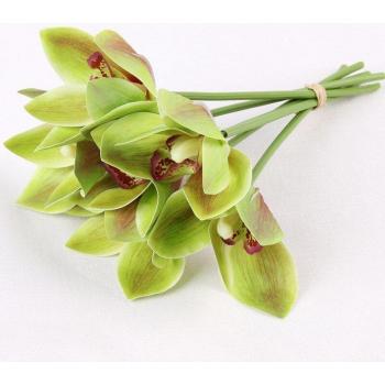 Gelber Narzissen-Blumenstrauß für die Wohnung
