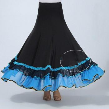 Vestido Volante Español para Actuación