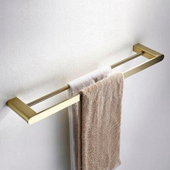 Ensemble de salle de bain en or brossé