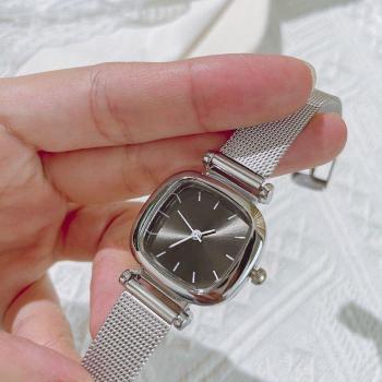 Elegant Square Dial Mesh Watch for Women