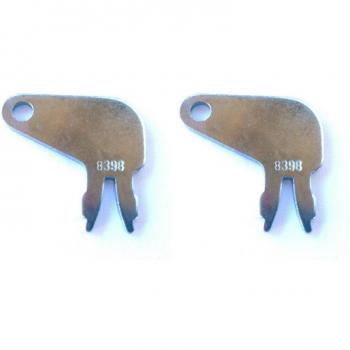 2pc 8H5306 Master Disconnect Ignition Key for Cat Equipment