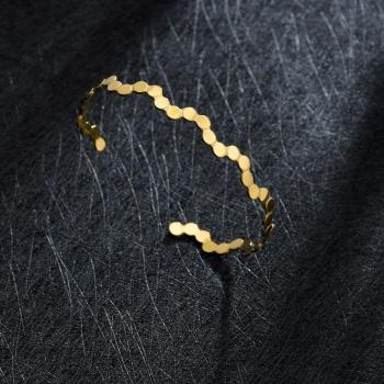 Atoztide 2022 Trendy Simple Love Bracelet