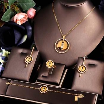 Set de Anillos y Collares ZZ 4 Uds