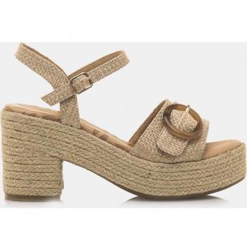 Mustang para mujer. Sandalias Courtney beige Mustang