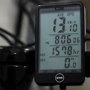 Ciclómetro Impermeable con Pantalla Táctil y Luz Automática