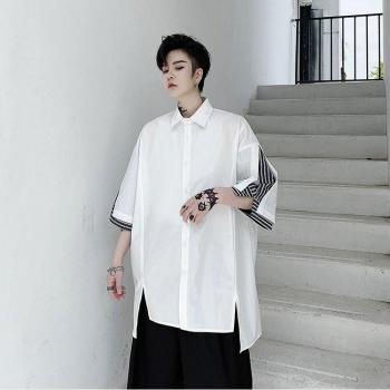 Veste légère à manches courtes, motif rayé noir/blanc – Taille 9Y2739