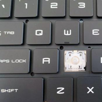 Clips et charnières de clavier MSI GE66 – modèle de remplacement