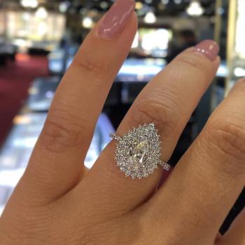 Milangirl Wasser-Tropfen-Ring aus kubischem Zirkon für die Hochzeit