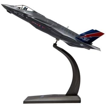 F‑35A Lightning II Stealth Jet Model, 1:72 Scale – USAF (Grey)