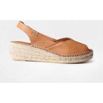 Toni Pons Yute Shoes for women in brown color