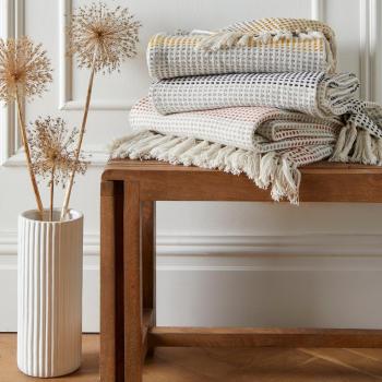 Appletree 'Reva' 100% Cotton Bedspread Throw Woven Stripes With Tasselled Edges
