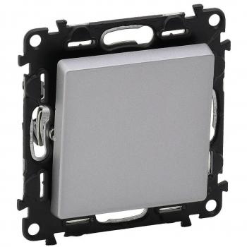 Legrand Valena spínač křížový č.7 hliník 752307