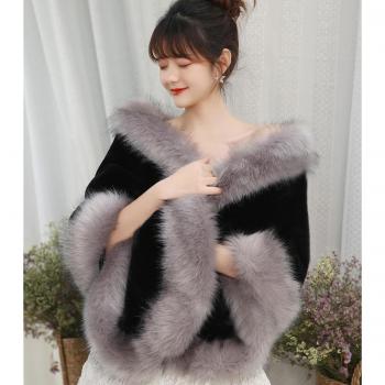 JaneVini Faux Fur Wedding Shawl