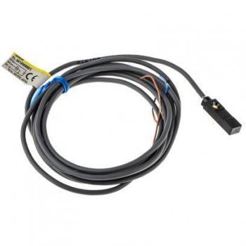 Omron Induktionsdetektor für Industrieautomation SR 1,5 mm PNP