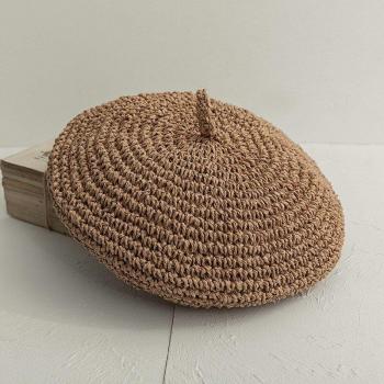 Sombrero de paja hecho a mano