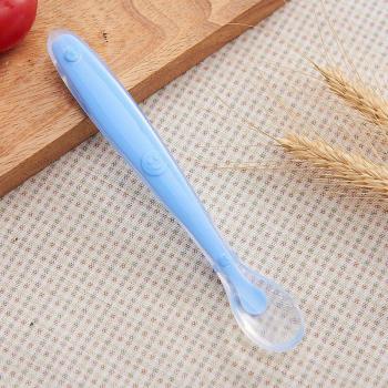 Weicher Silikonschöpfer für Milch & Brei