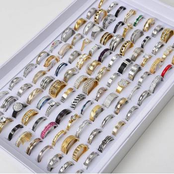 20pcs Stainless Steel Heart Rings with Colorful Crystals for Women