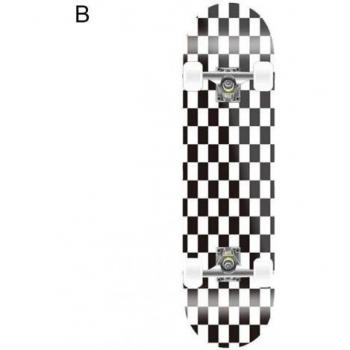 Skateboard à Double Coup de Pied