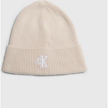 Calvin Klein Jeans: gorro de mujer rosa claro con marca en el dobladillo