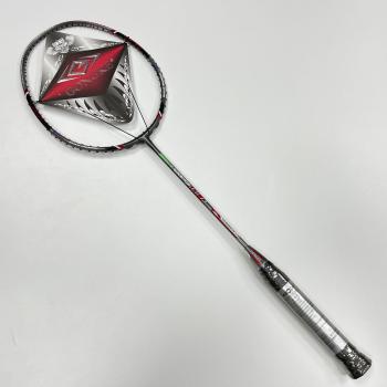 Ultra Light Offensive Badminton Racket