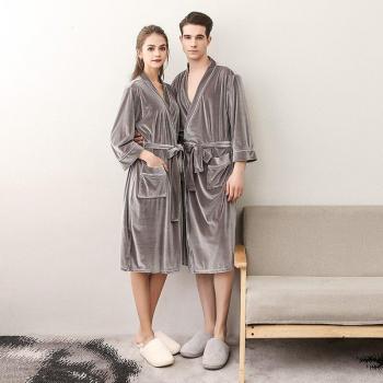 Longues robes fines pour couples