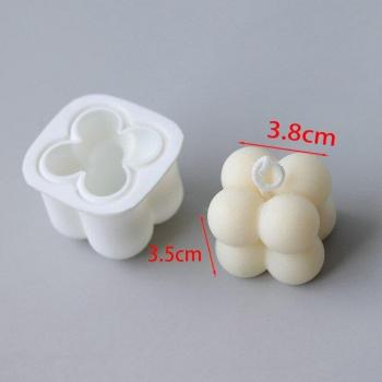 Concha de Yeso para Modelar Velas con Diseño de Cuentas
