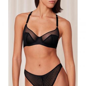 Sujetador sensual de encaje con aro Triumph - Mysterious Spotlight 70B