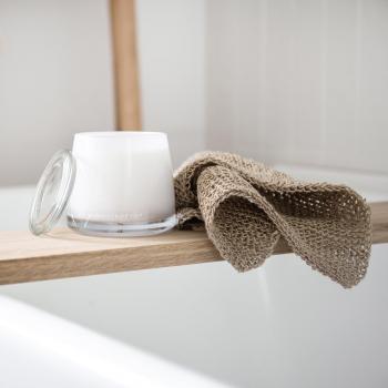 The Aromatherapy Co Therapy Candle Soothe - Peony & Petigrain
