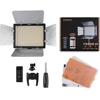 YONGNUO Faretto LED Yn-300iii 5500K