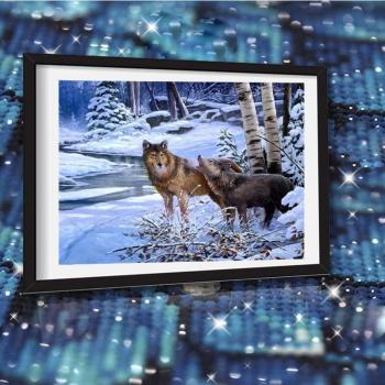 Full Round Diamond Painting: Wolf Landscape