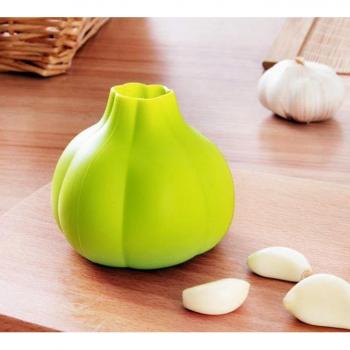 Non-Toxic Garlic Peeler - Kitchen Tool